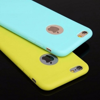 Защитная крышка на IPhone 5S/5G MOTOMO силикон желтый