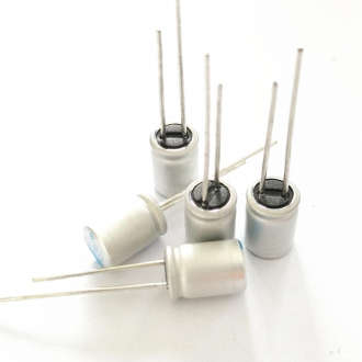 Конденсатор полимерный: 560UF 6.3V 105*C 6.3х8.8