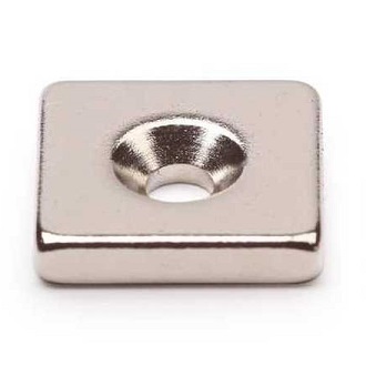 Магнит с зенковкой 12х12x3мм, 1 отверстие