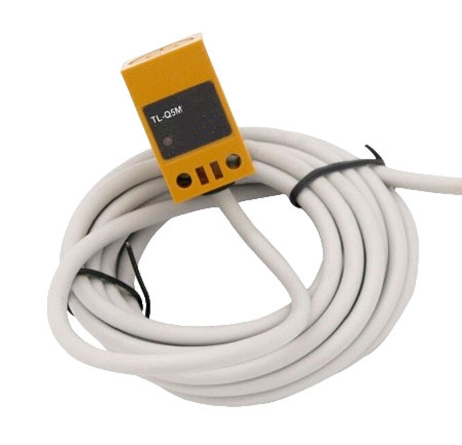 Датчик индуктивный TL-Q5MF2-Z TL-Q5MF2 PNP NC контакт